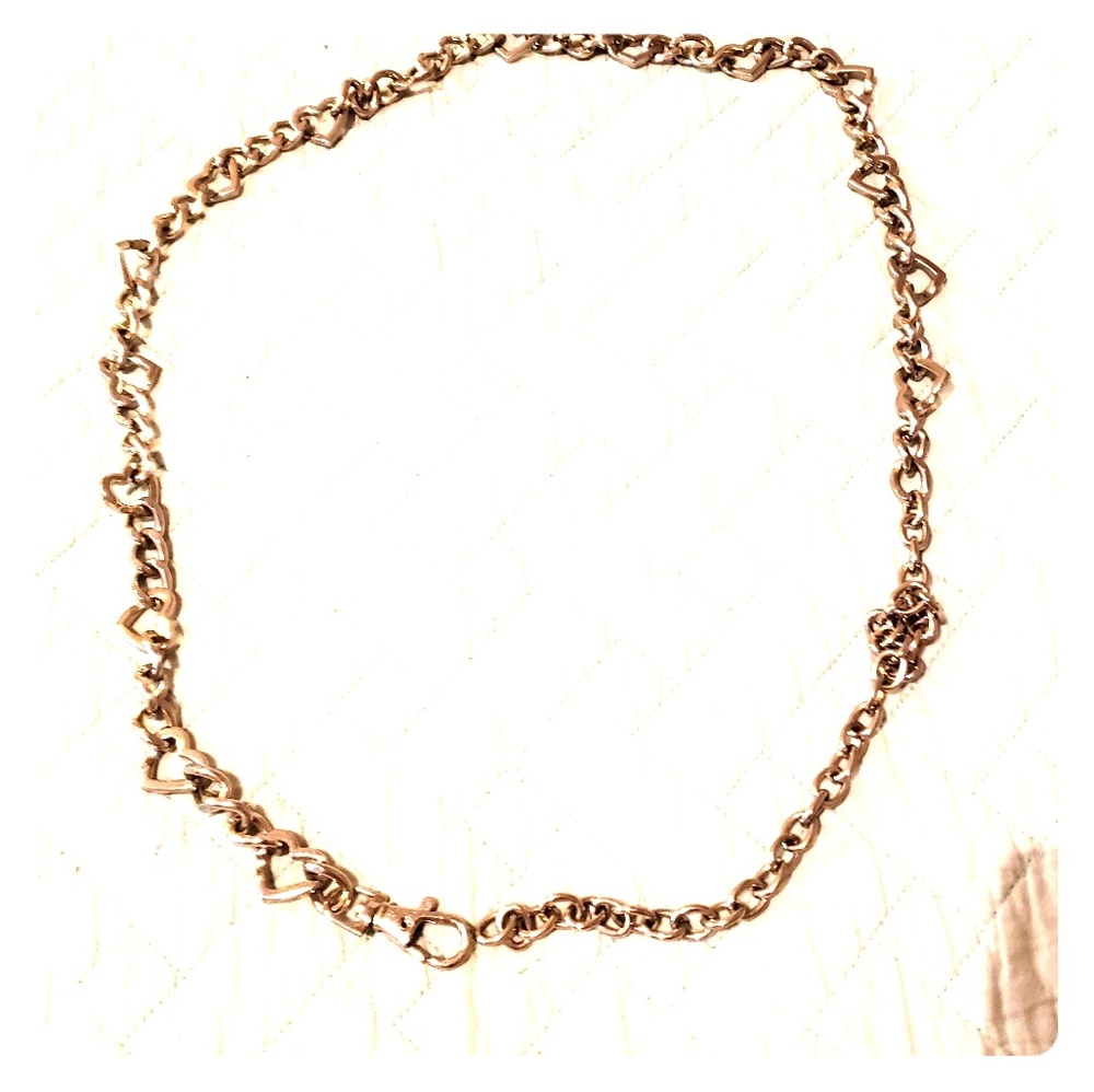 Betsy Johnson metal heart link
